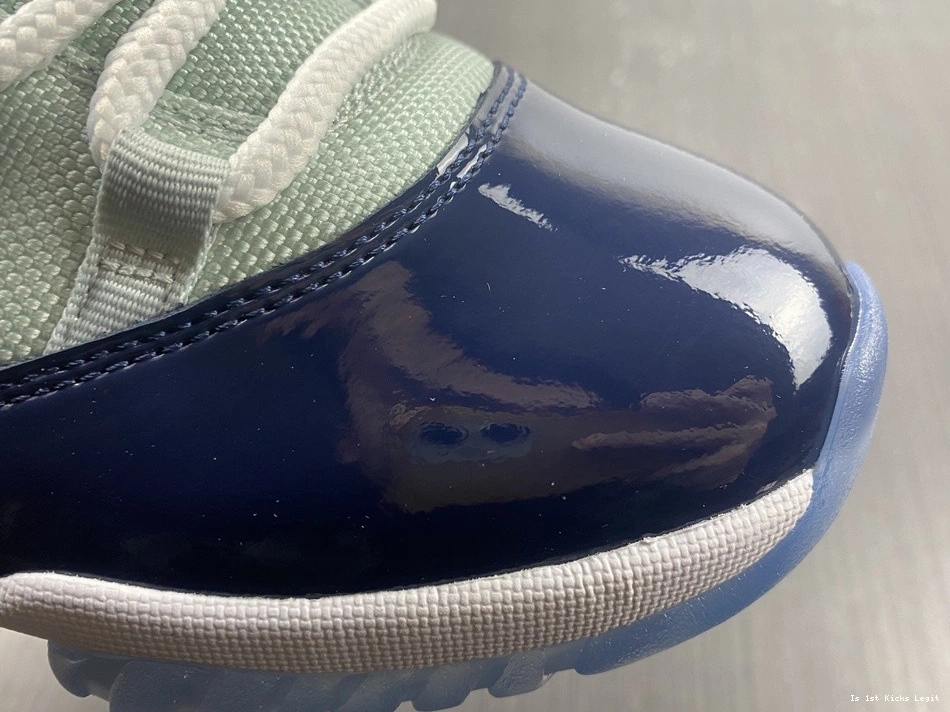 - 528895-007 Jordan Georgetown 11 Retro Low 1209